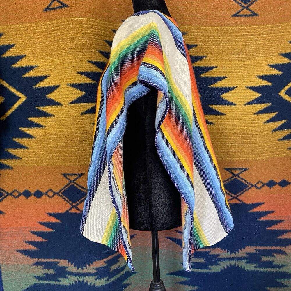 Vintage 1970’s Nifty Rainbow Hippie Boho Open Poncho Top! Amazing! OSFM. - Picture 4 of 10